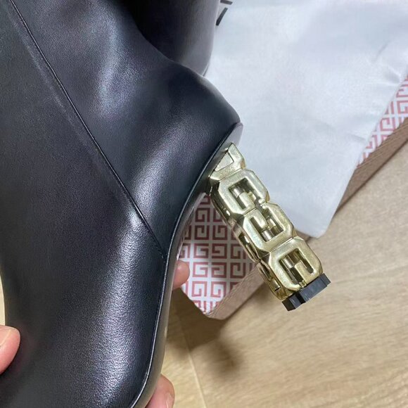 Givenchy high-heeled ankle boots - Picture 5 of 10